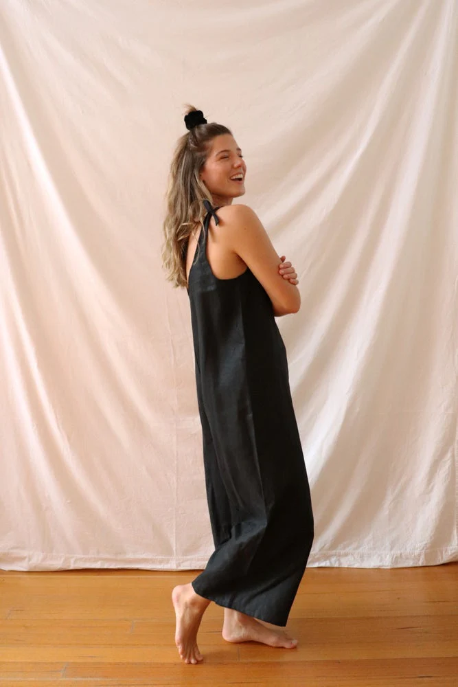 Hali Jumpsuit Black Linen - Image 3